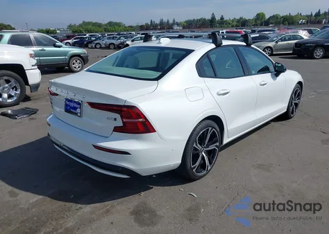 2024 Volvo S60 B5 Ultimate Dark Theme из США, поврежденный, VIN 7JRL12TM9RG287266